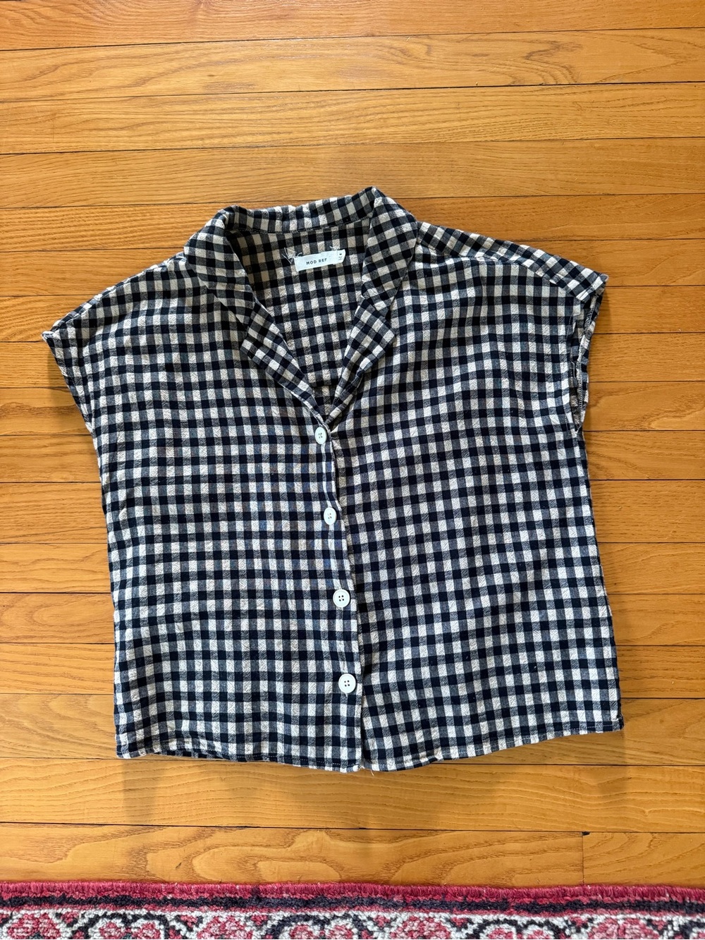 Natural Fibers MOD REF Gingham Top